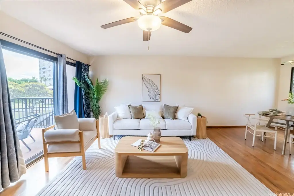 98-388 Kaonohi Street # 15/430, Aiea