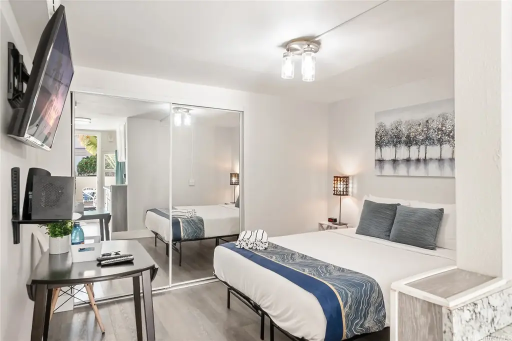 (unit #201a) 2450 Prince Edward Street, Honolulu
