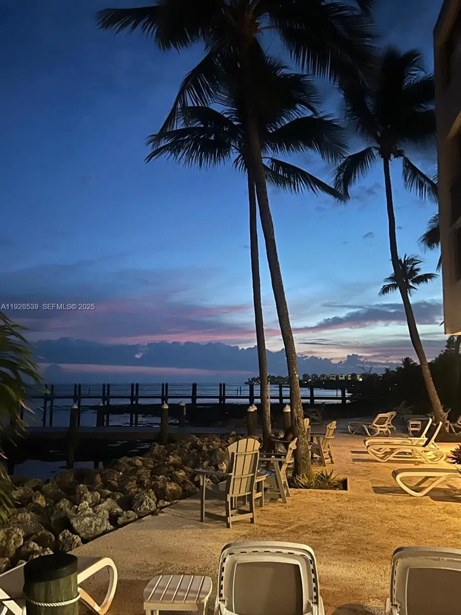 Photo of Listing #A11928539