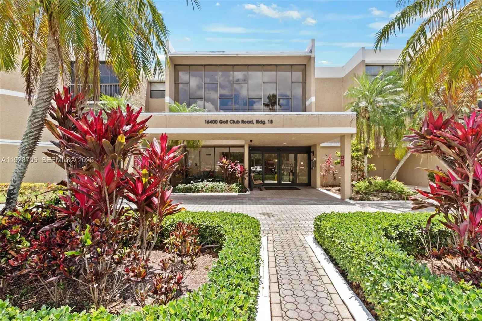 Photo of Listing #A11928706