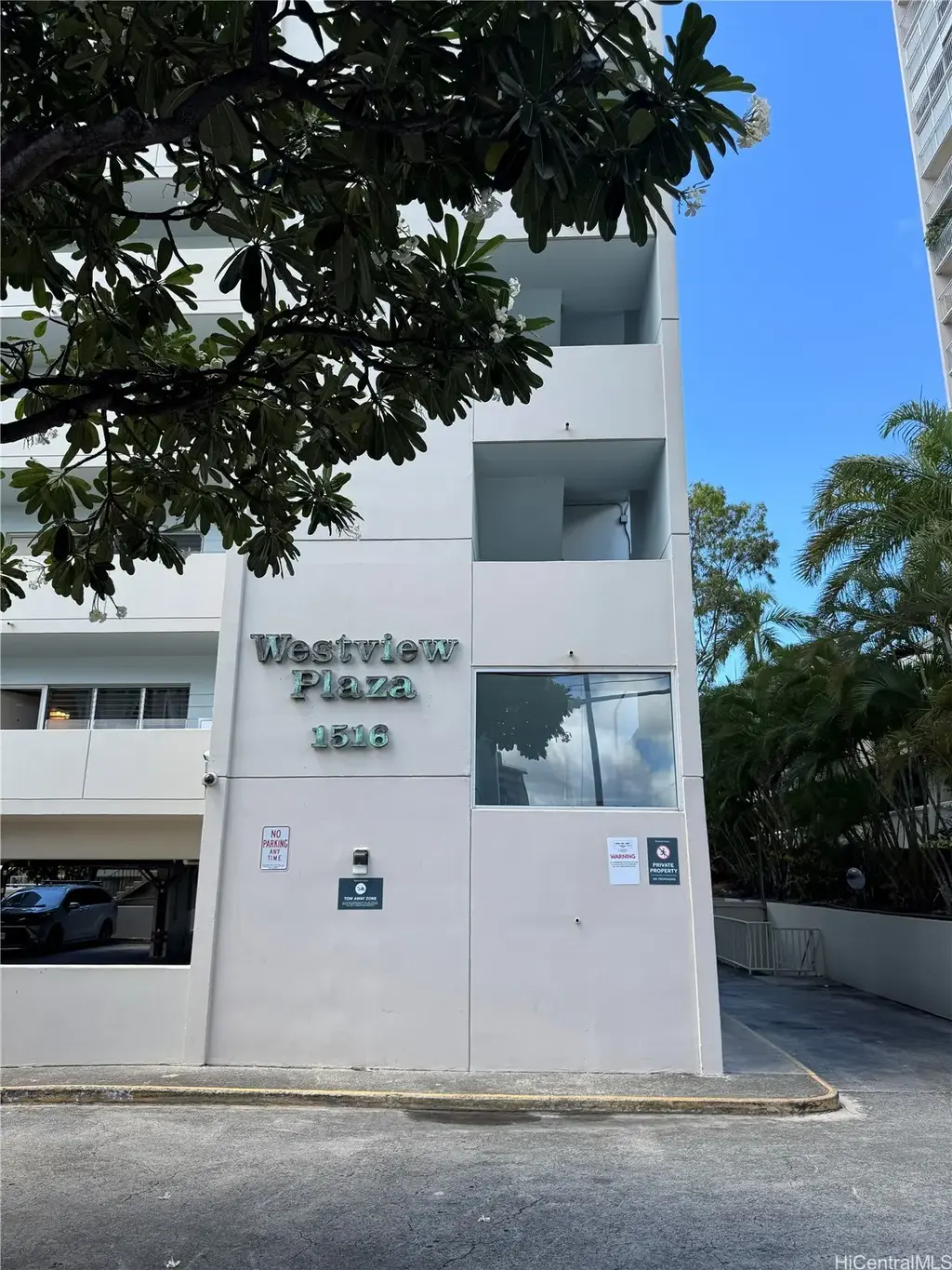 1516 Ward Avenue # 401, Honolulu