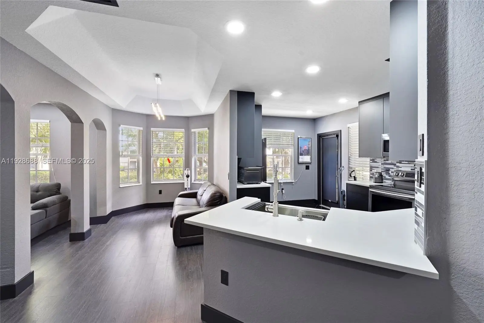 Photo of Listing #A11928688