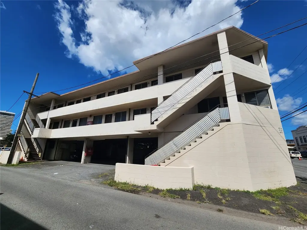 2241 Young Street # 04, Honolulu