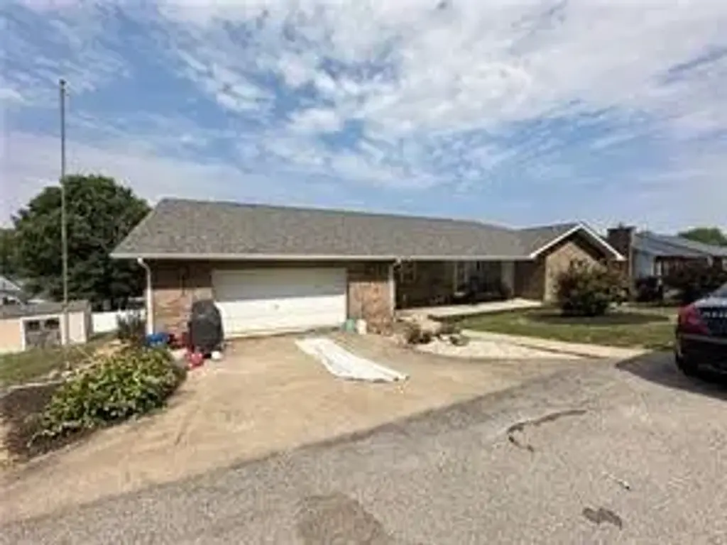 1135 Mccrory Lane, California