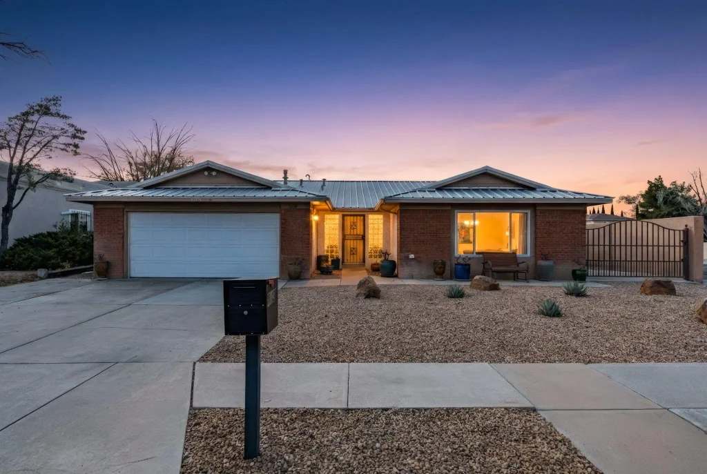 5139 Saratoga Place Nw, Albuquerque