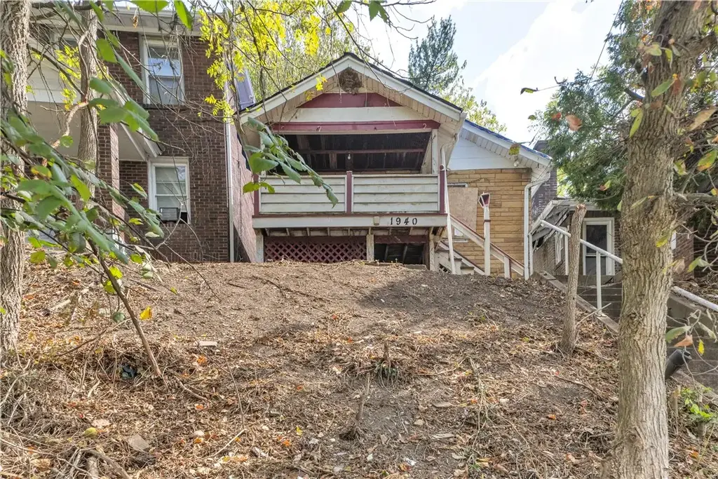 1940 Laketon Road , Wilkinsburg