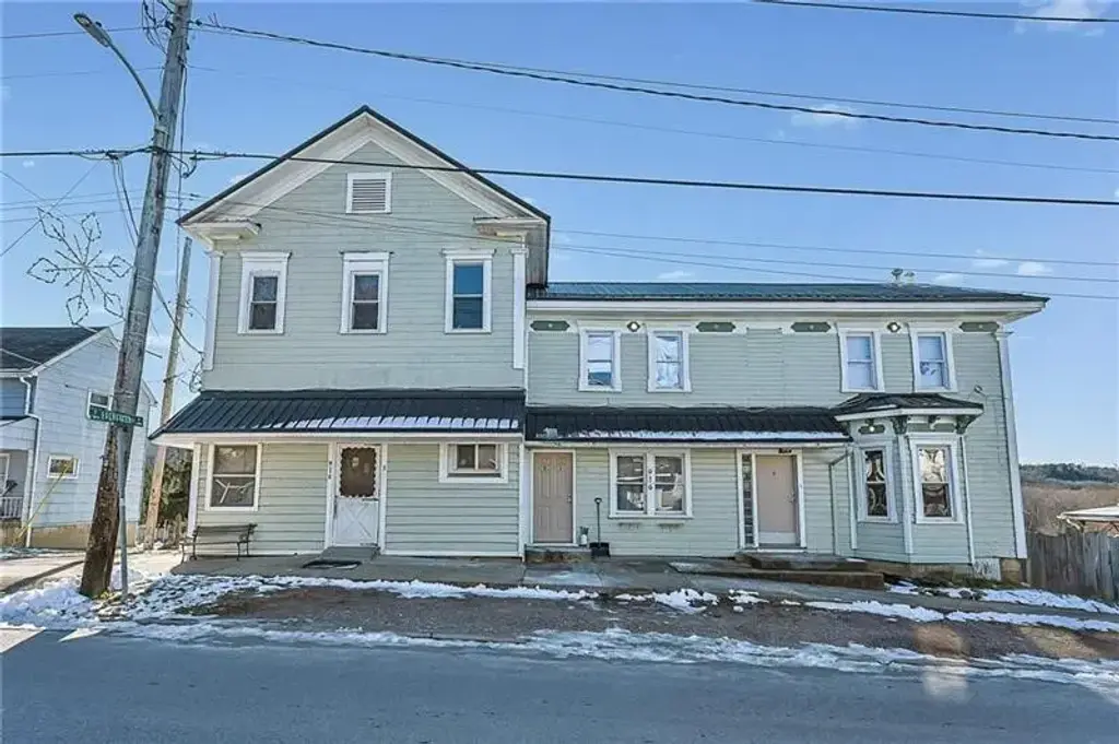 916 Main Street, Rural Valley Boro