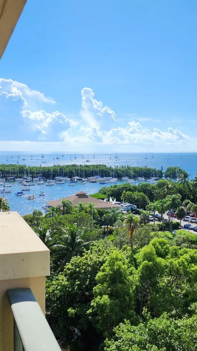 Photo of Listing #A11928499