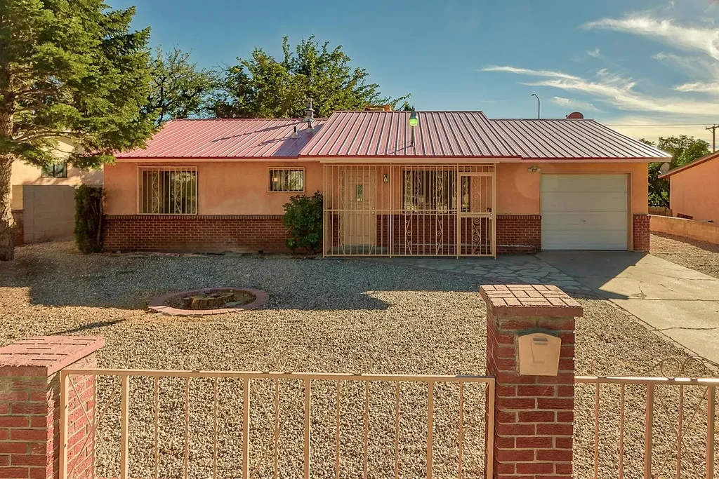 12608 Cloudview Avenue Ne, Albuquerque