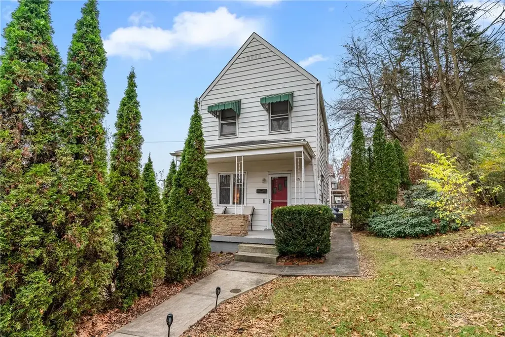 821 George Street , Coraopolis