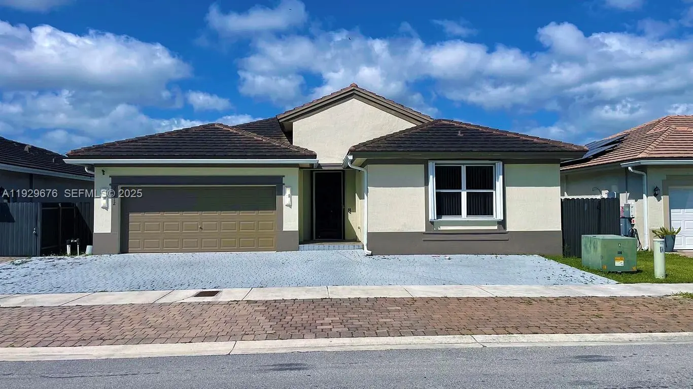 Photo of Listing #A11929676