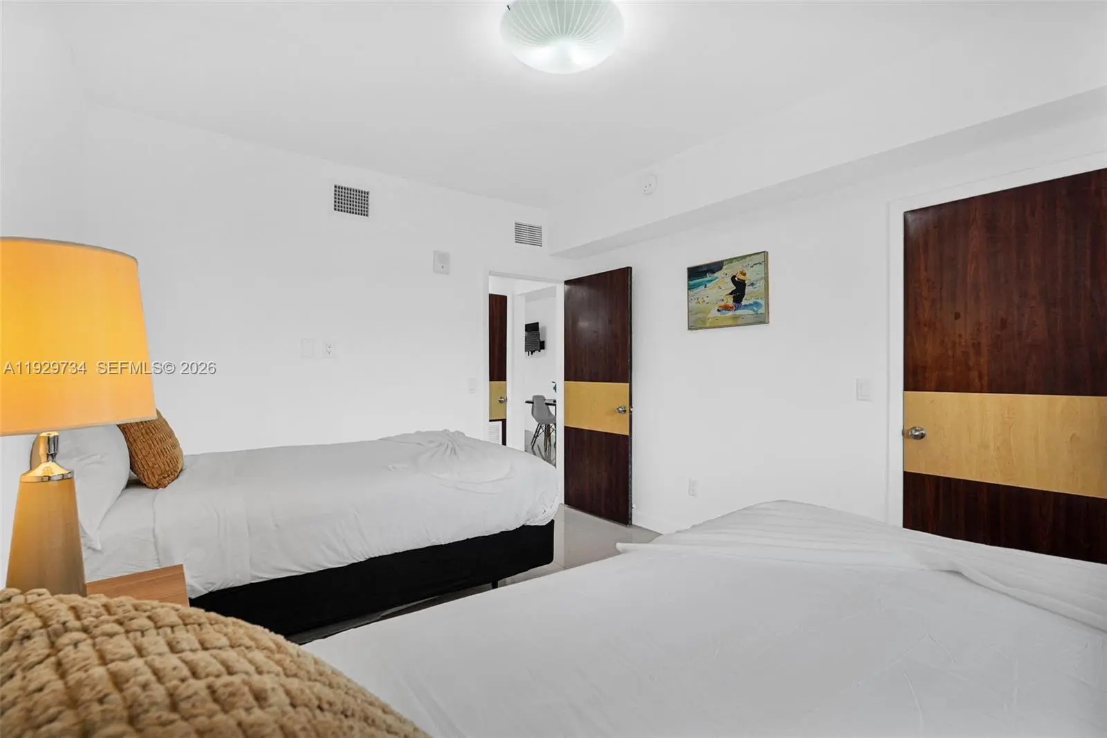 Photo of Listing #A11929734