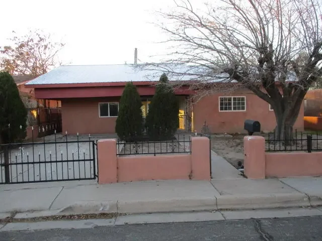 347 62nd Street Nw, Albuquerque
