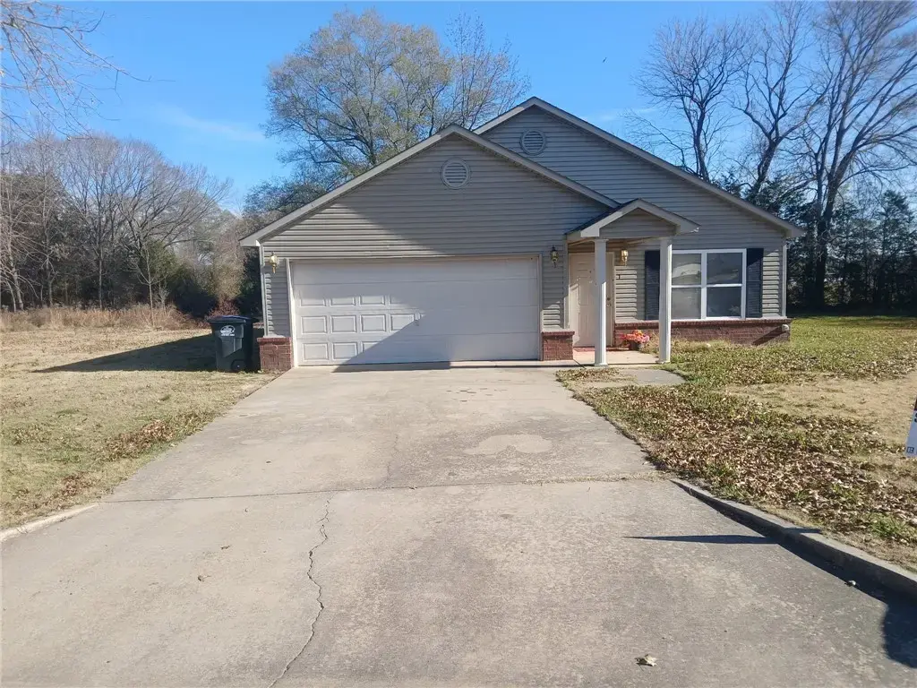1 Cypress Court, Clarksville