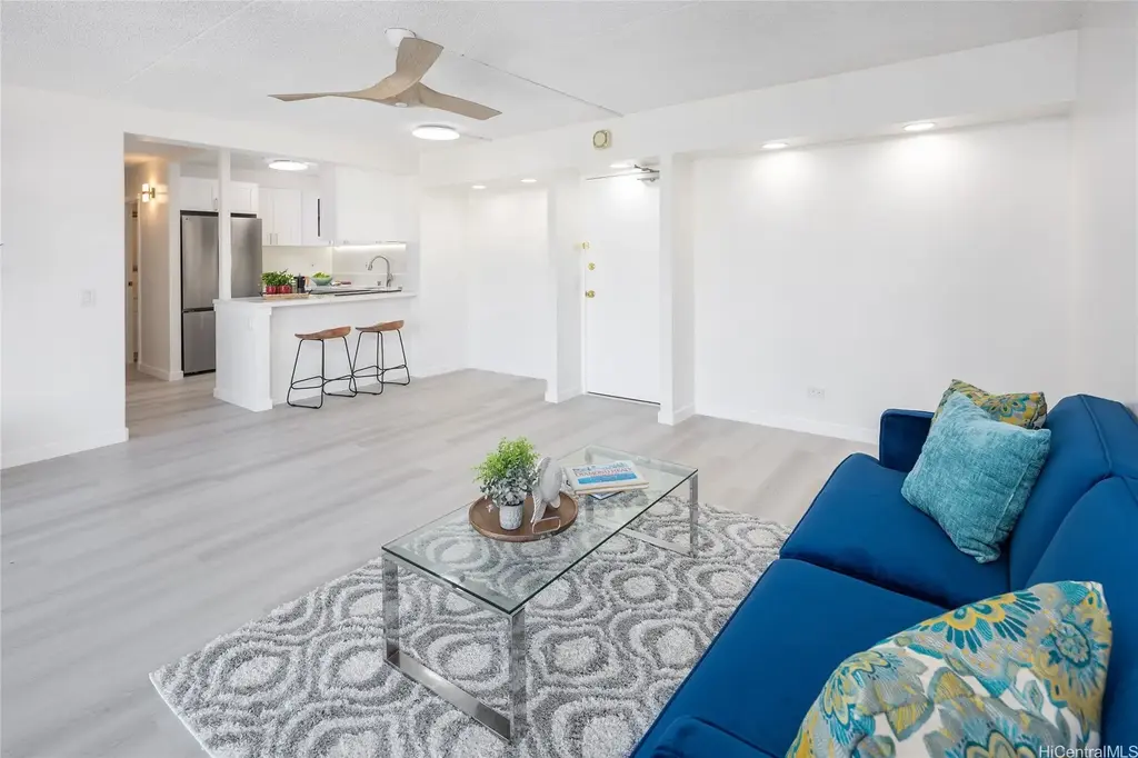 (unit #703) 430 Keoniana Street, Honolulu