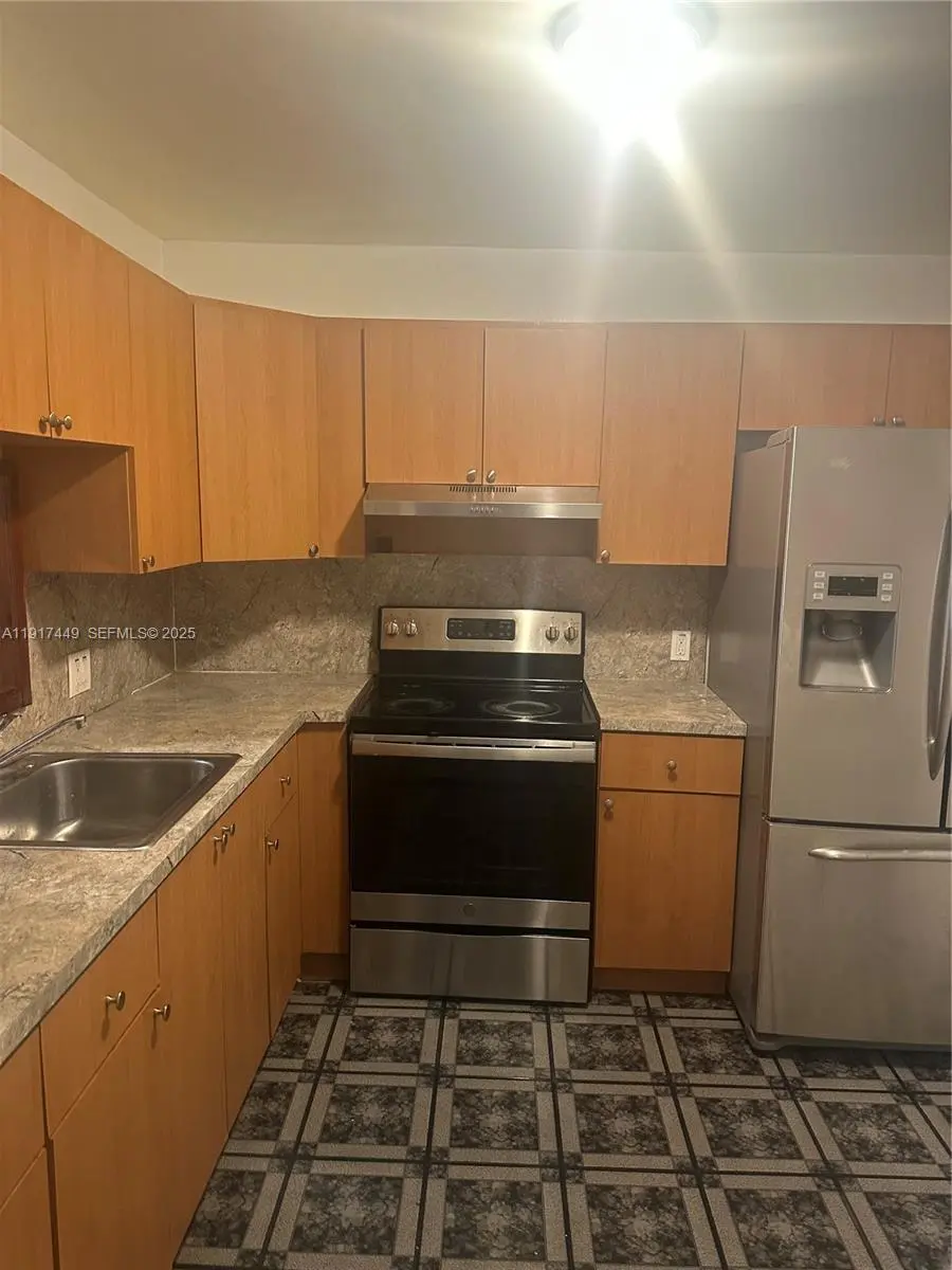 Photo of Listing #A11917449