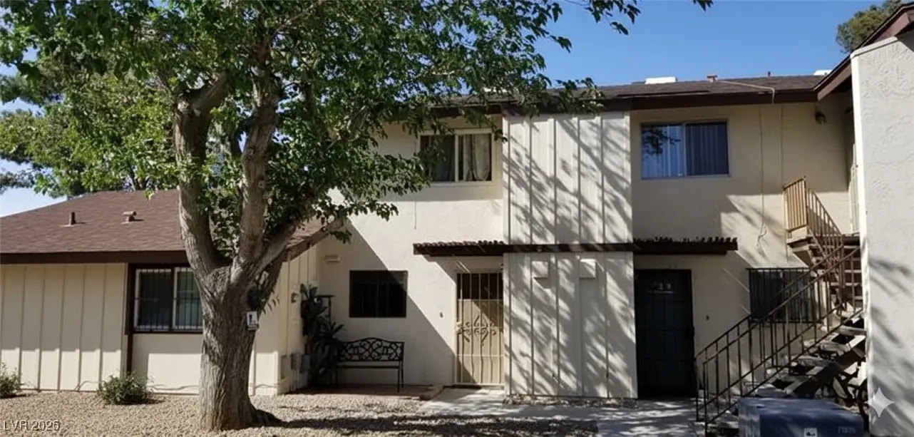 Photo of Listing #2741161