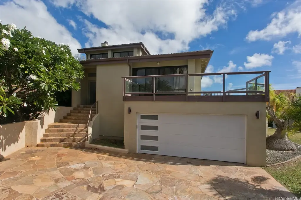 600 Kahiau Loop, Honolulu
