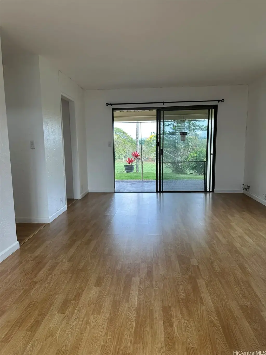 98-413 Kaonohi Street # 4, Aiea