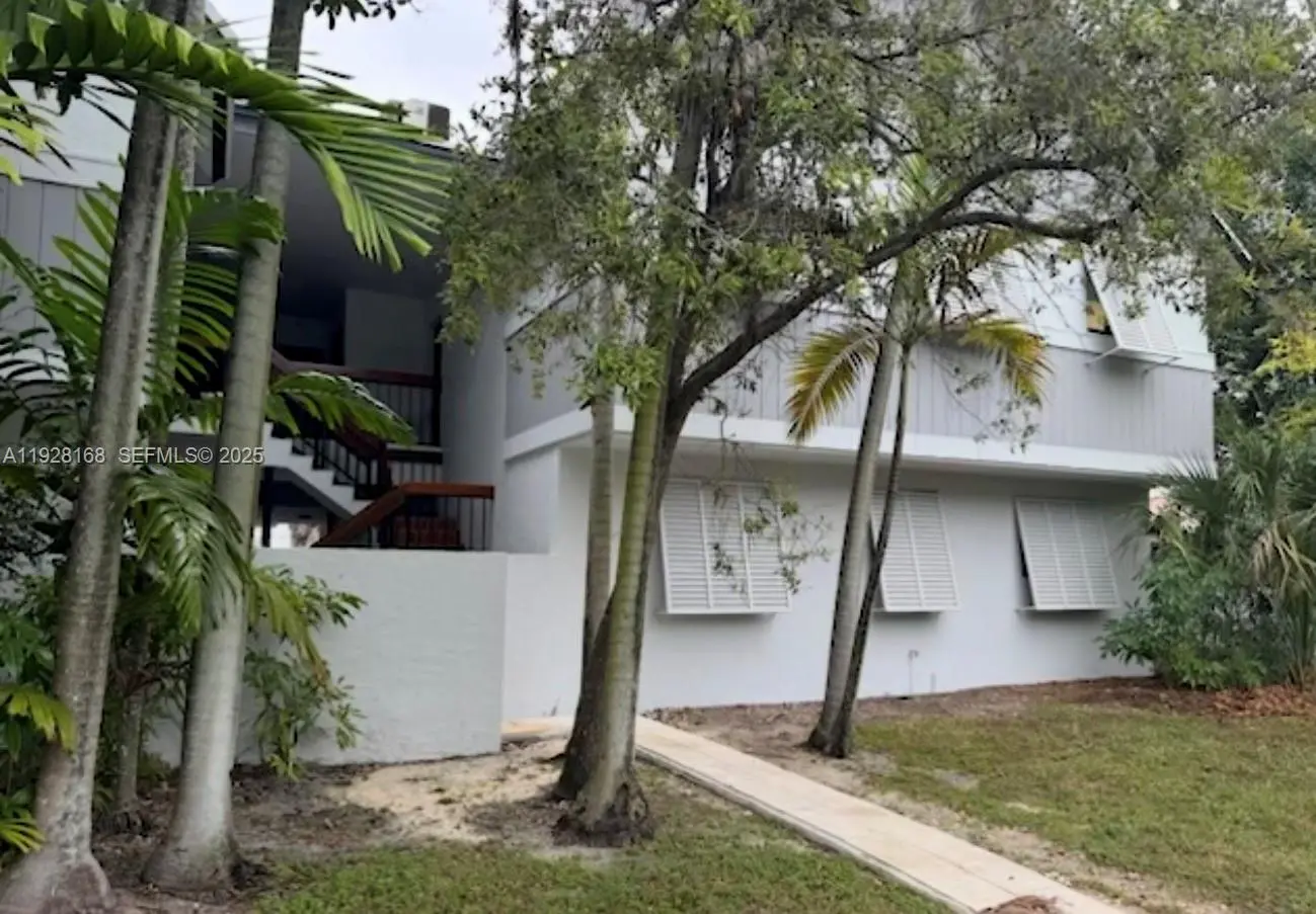 Photo of Listing #A11928168