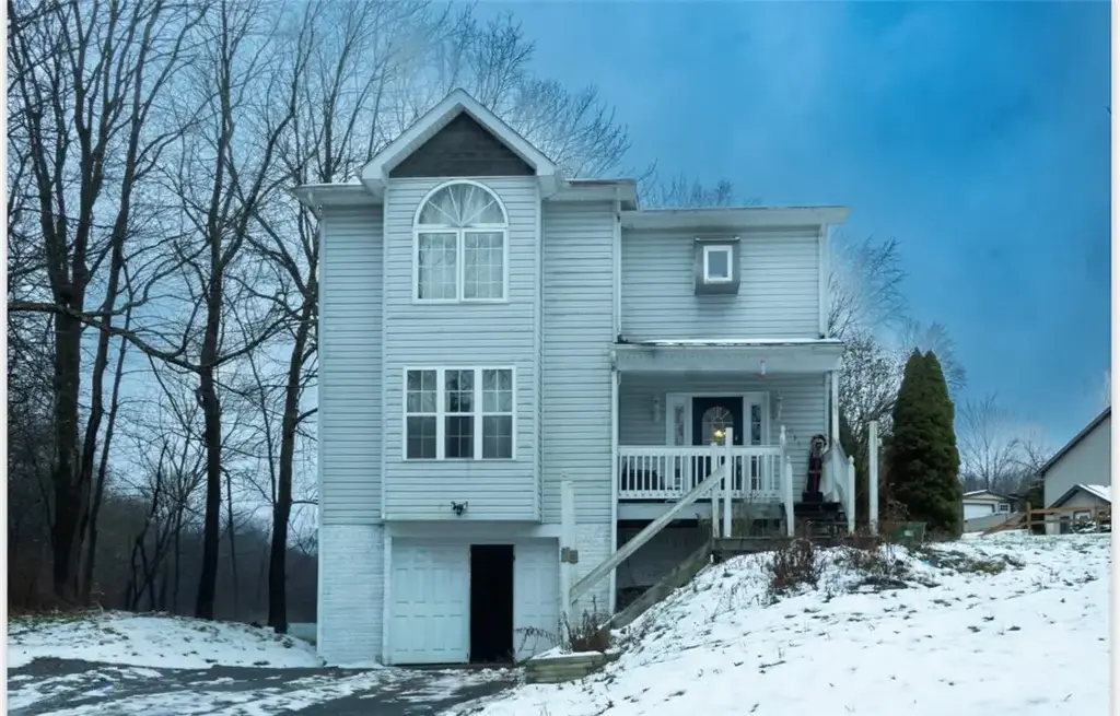 2036 William Flynn Highway , Center