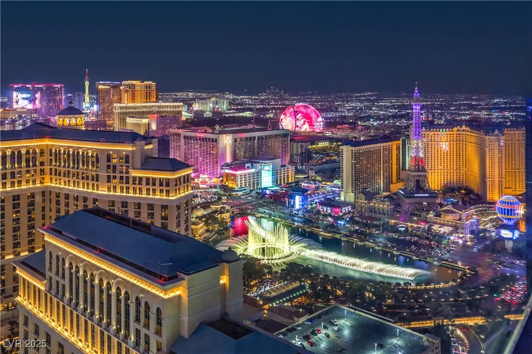 2600 W Harmon Avenue 53020, Las Vegas