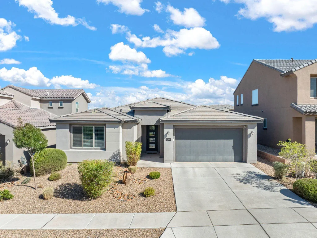 6309 Alpenglow Trail Ne, Albuquerque