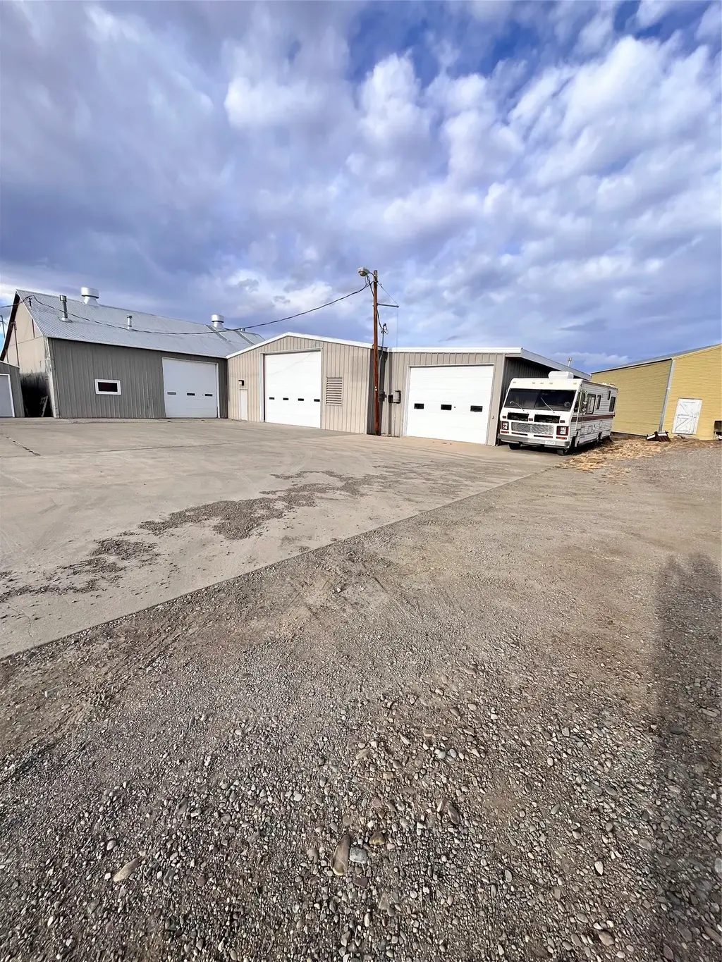 1117 E Railroad Street, Cut Bank