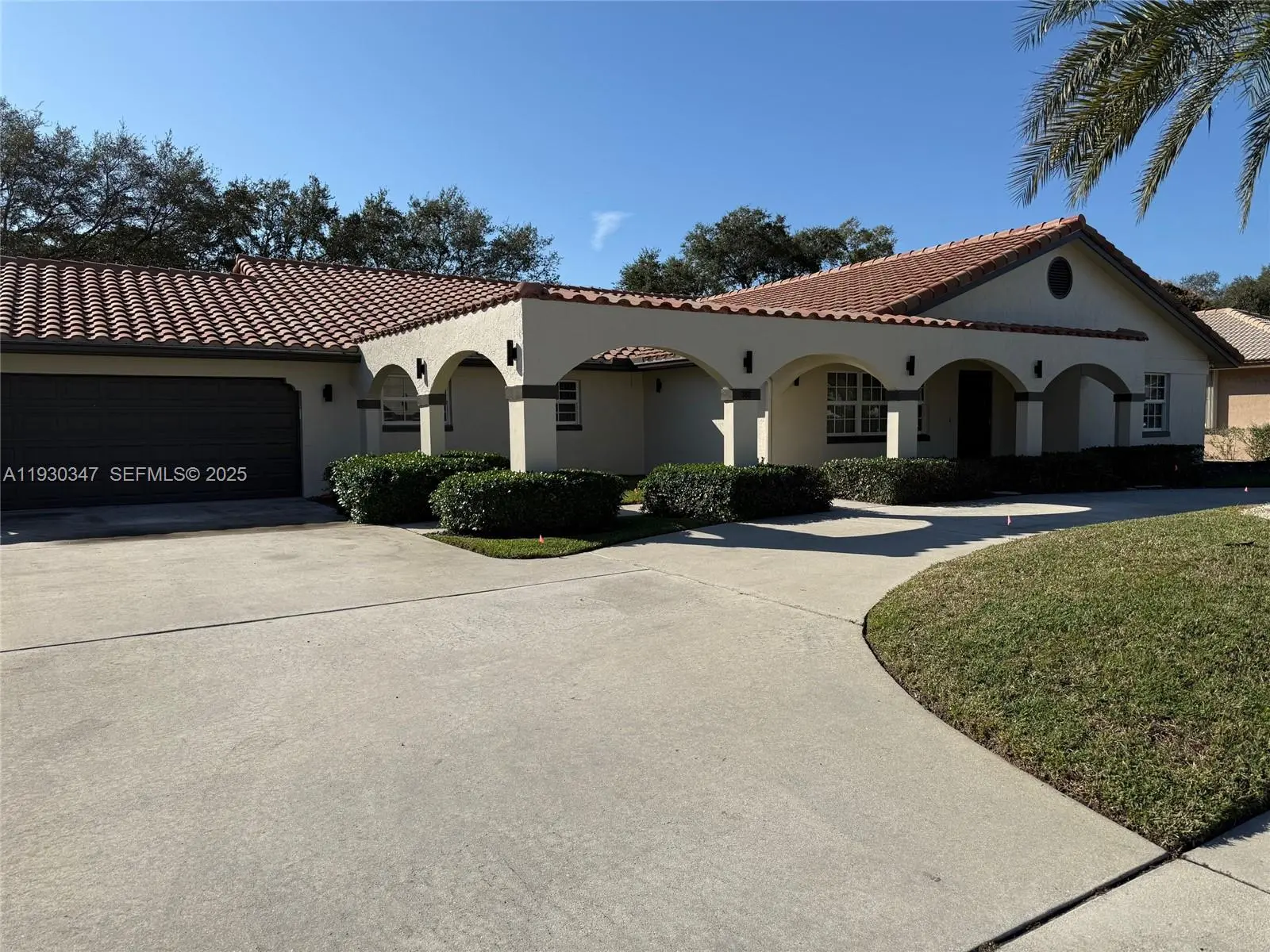 Photo of Listing #A11930347