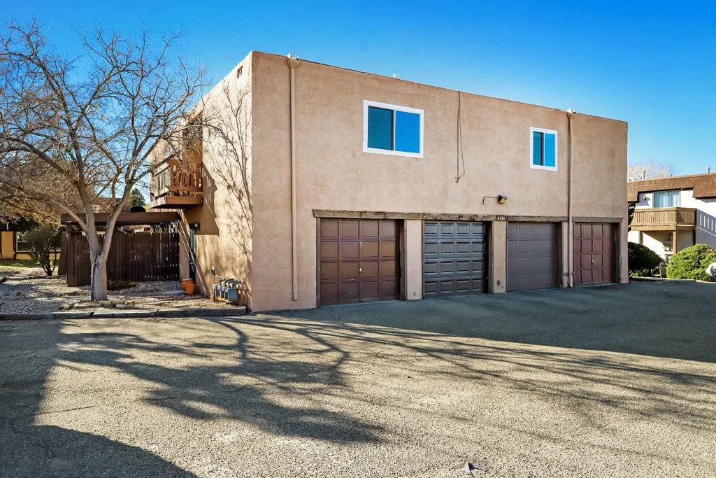 8436 Chambers Court Ne # 18d, Albuquerque