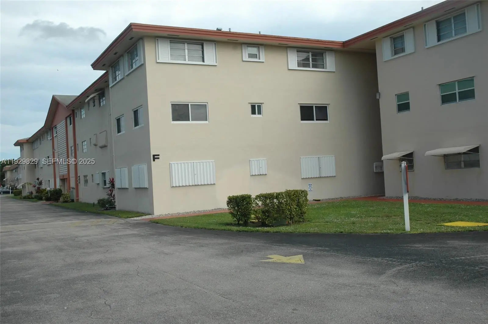 Photo of Listing #A11929829