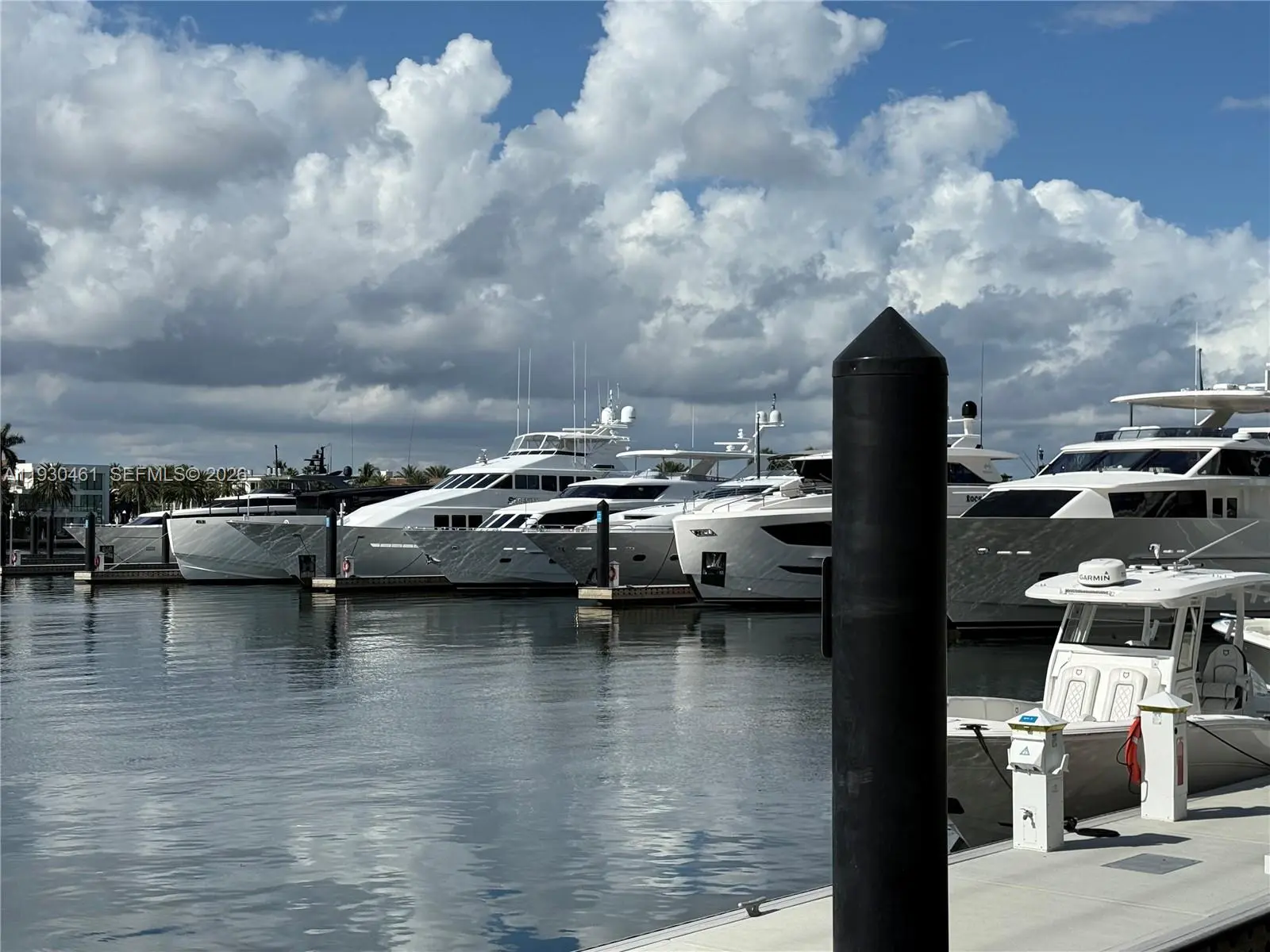 Photo of Listing #A11930461