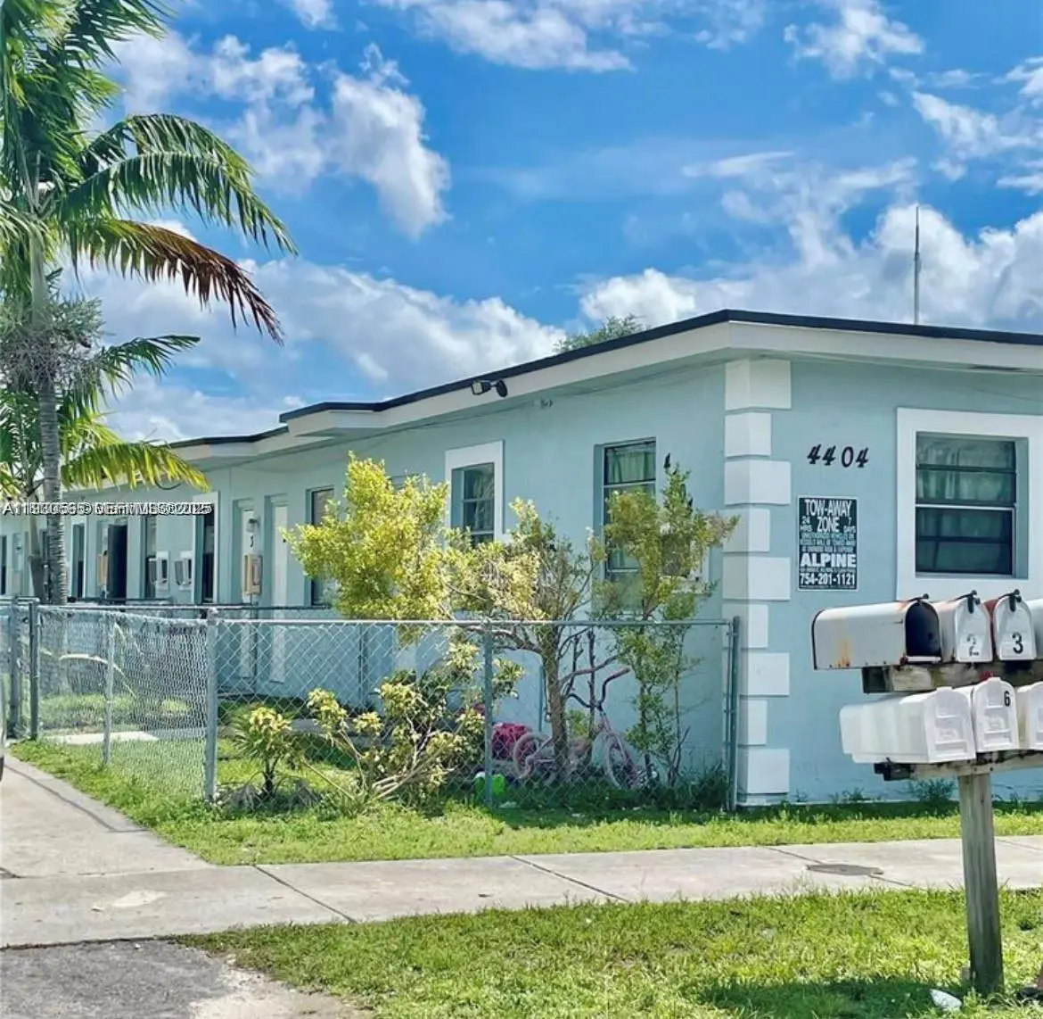 Photo of Listing #A11930565