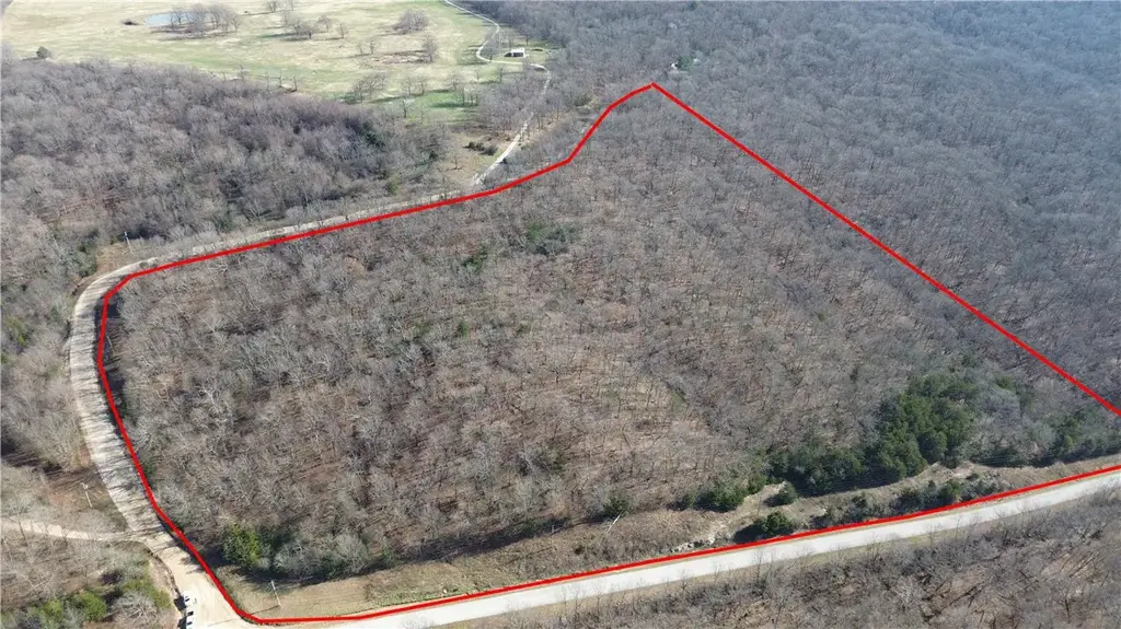 15337 Stagecoach Road, Prairie Grove