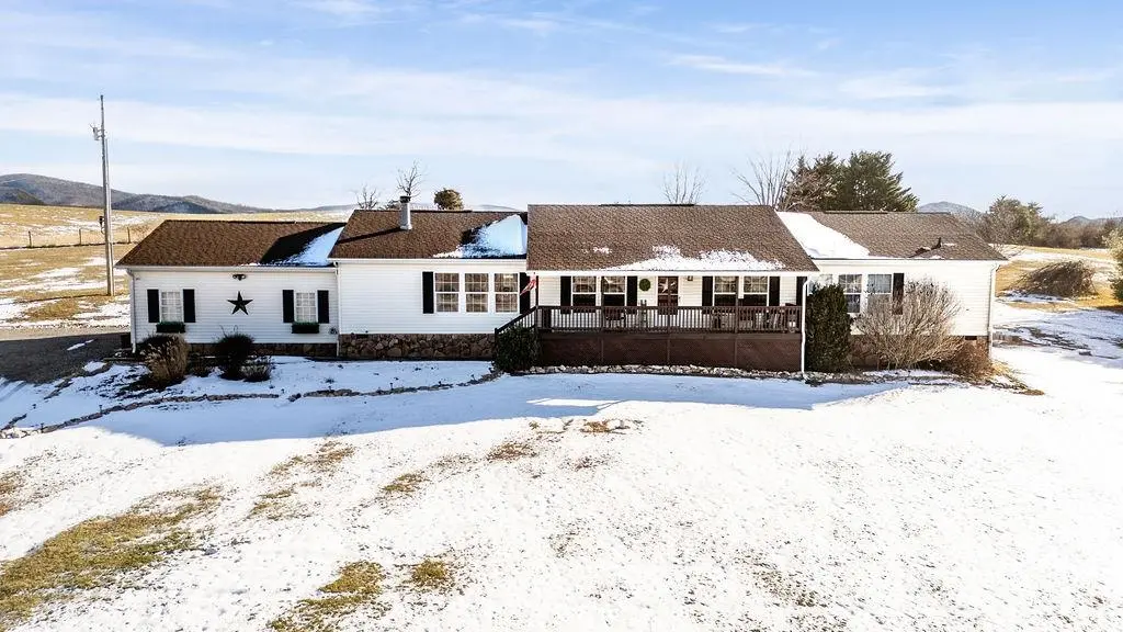 264 Steeles Fort Rd, Raphine