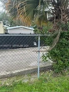 Photo of Listing #A11930773