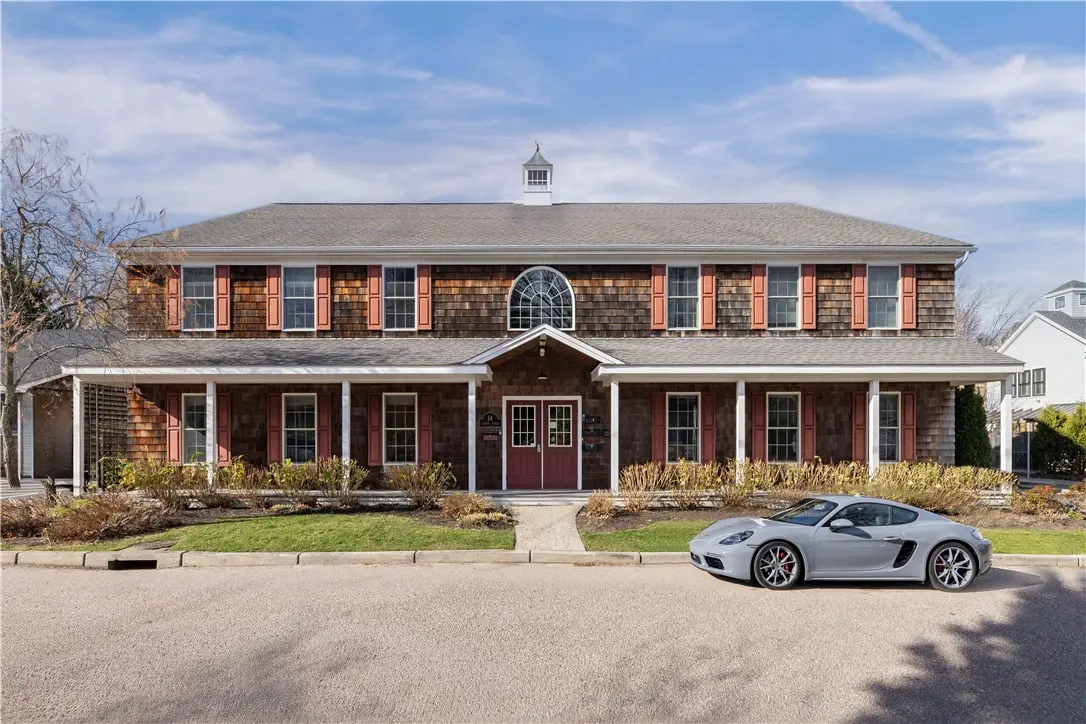 14 Clinton Ave, Jamestown