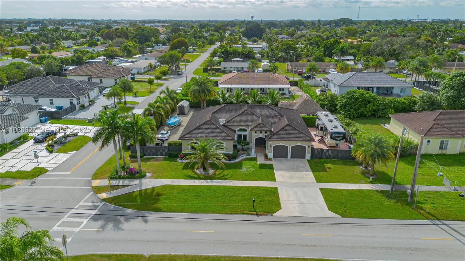 Photo of Listing #A11930827