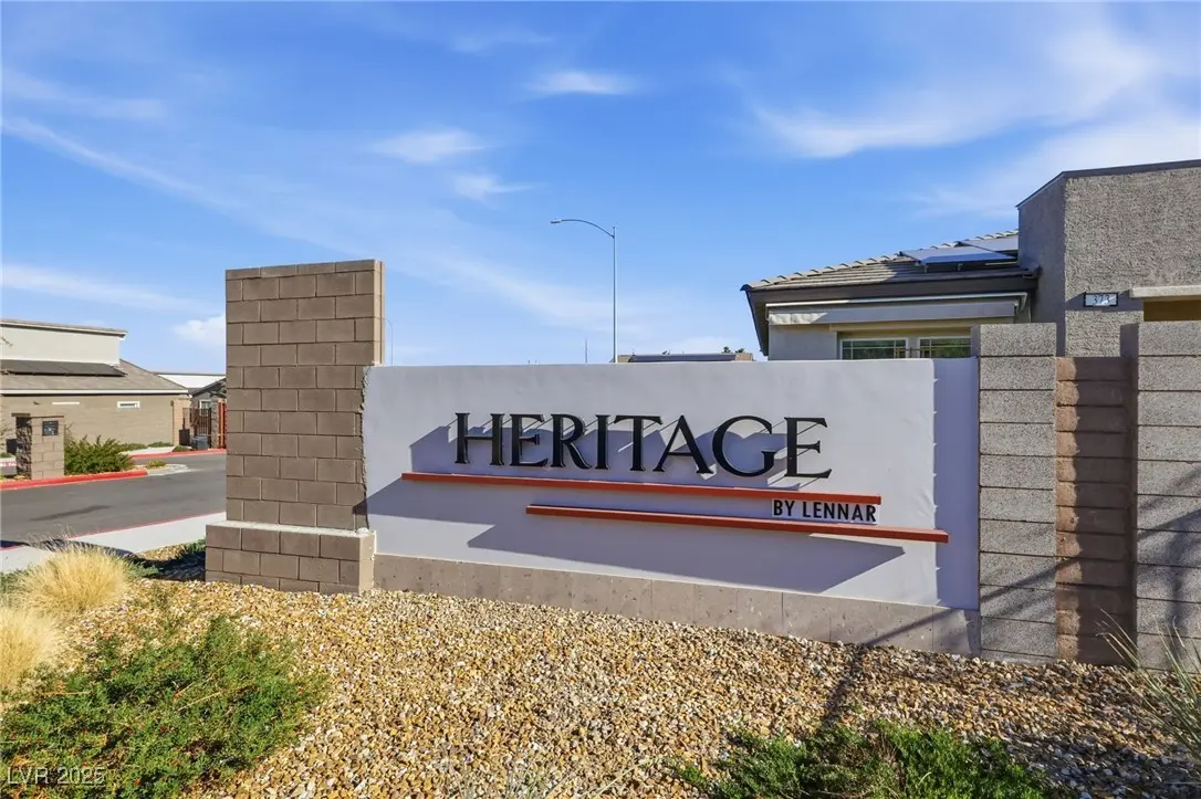 Photo of Listing #2741602