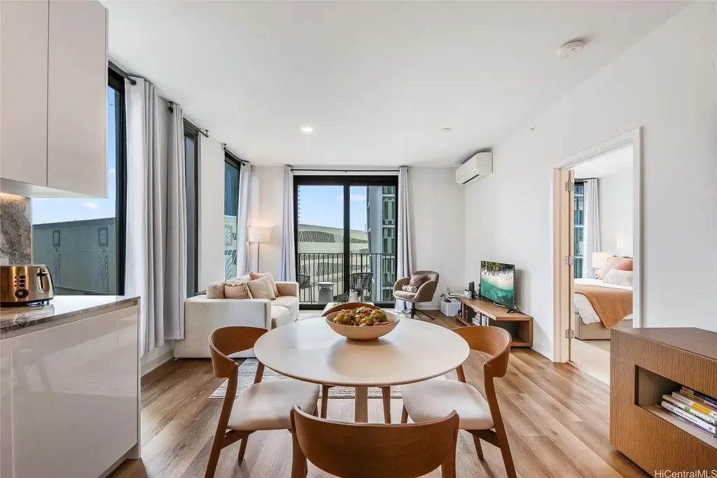 987 Queen Street # 502, Honolulu