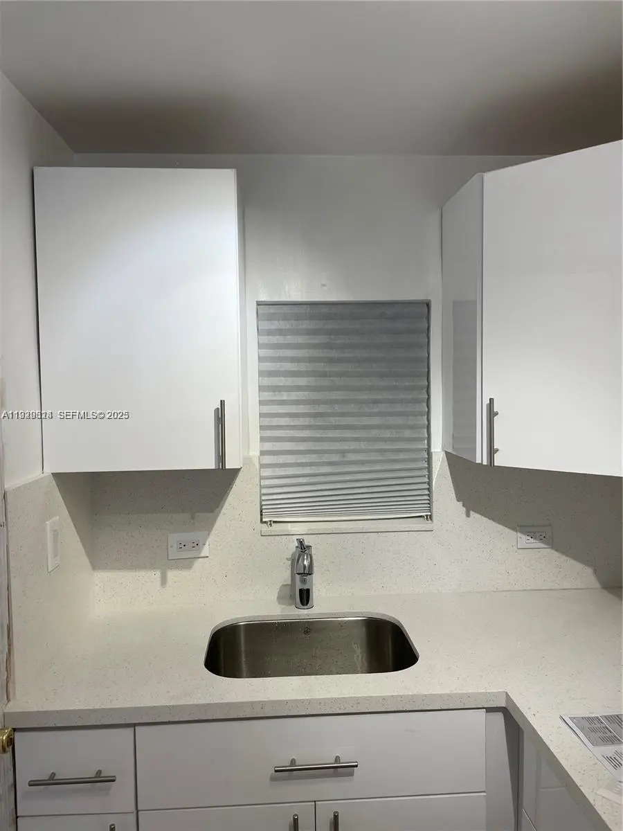 Photo of Listing #A11929314