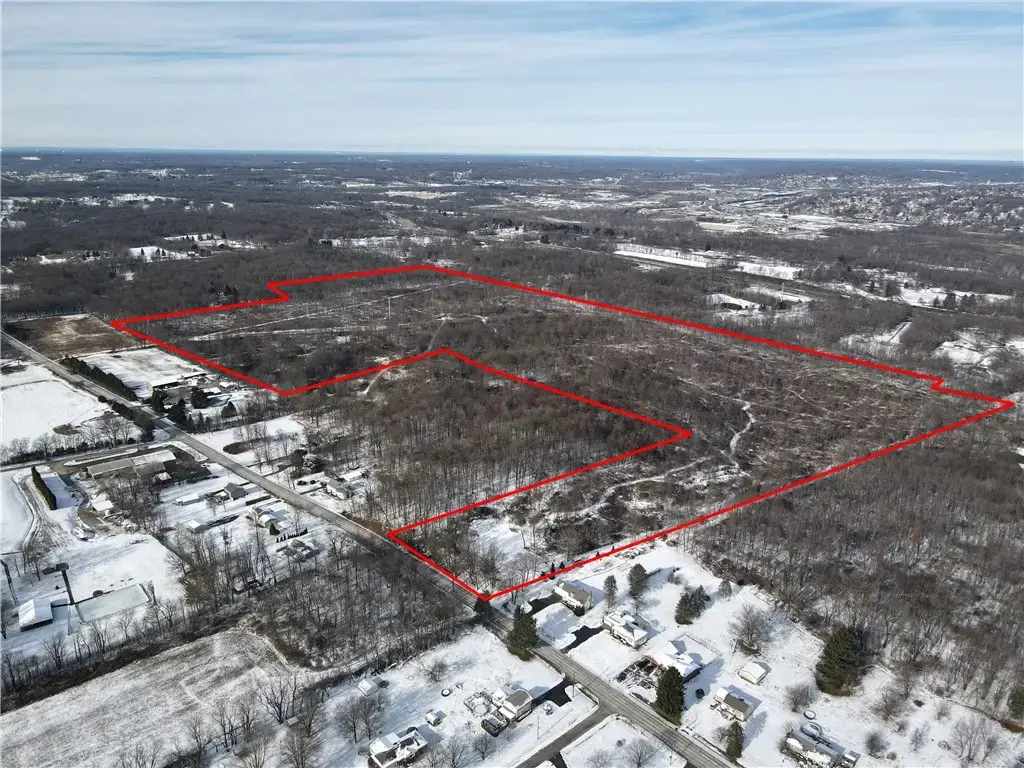3404 Hubbard Middlesex Road , Shenango