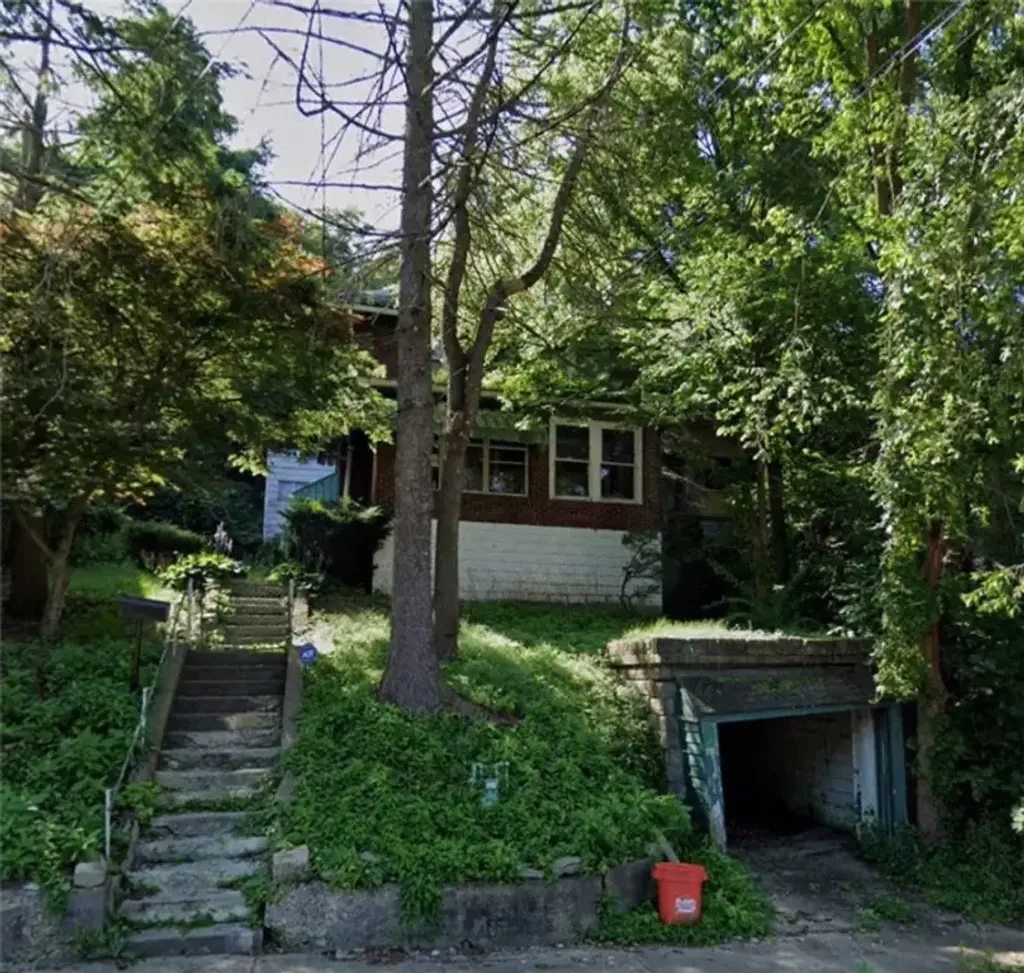 1934 Laketon Road , Wilkinsburg