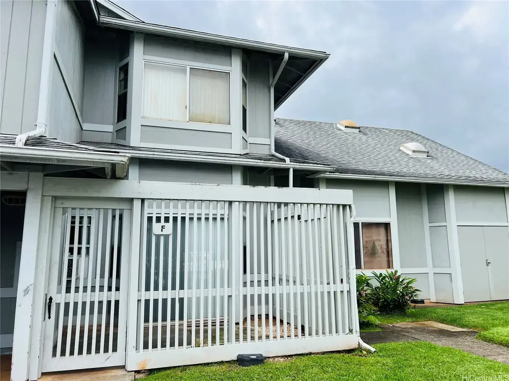 95-1032 Ainamakua Drive # F, Mililani