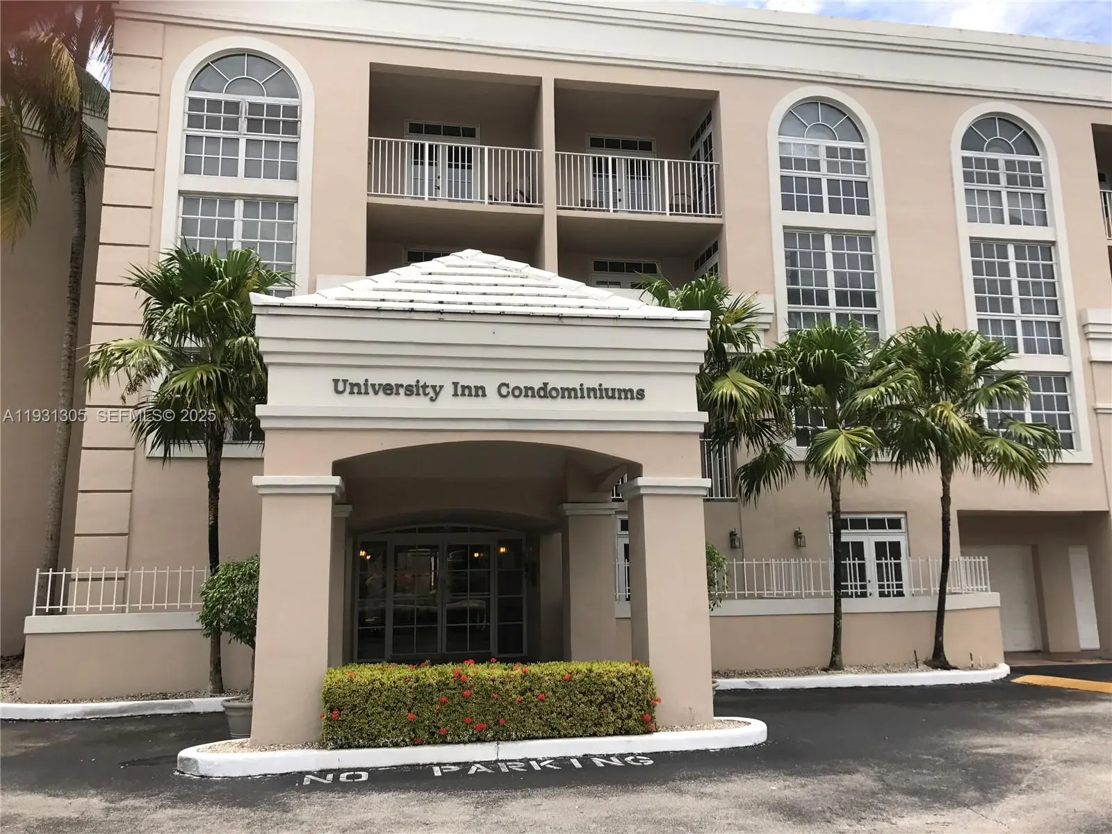 Photo of Listing #A11931305