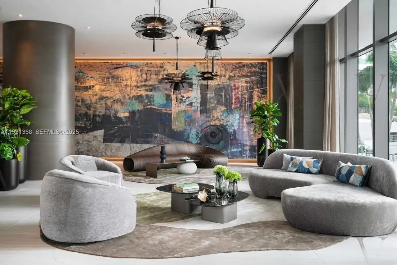 Photo of Listing #A11931368