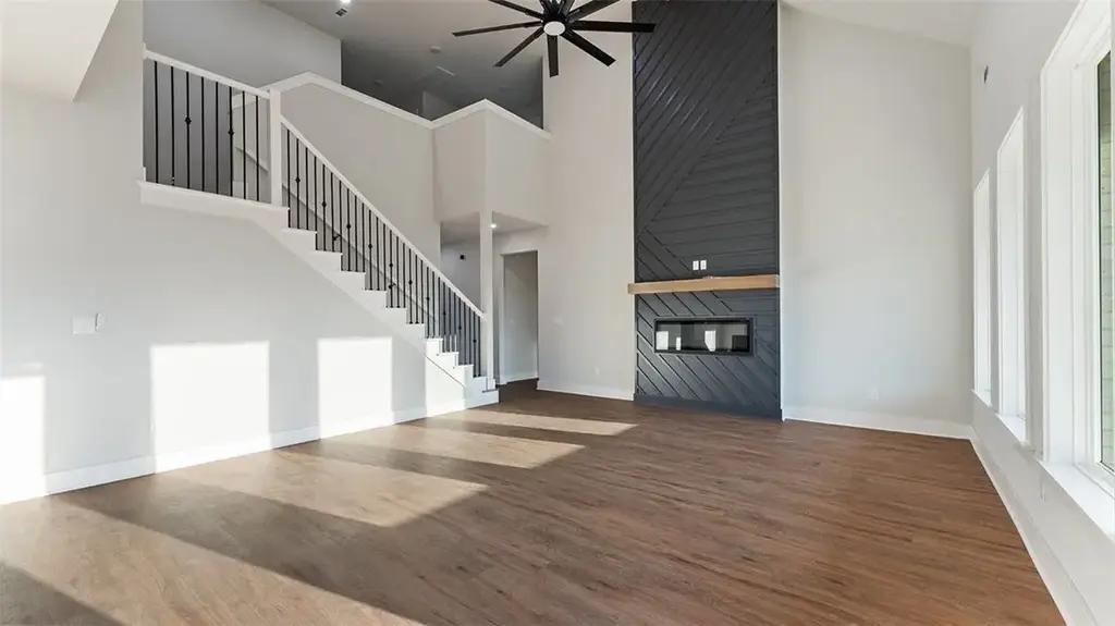 1831 Utopia Street, Centerton