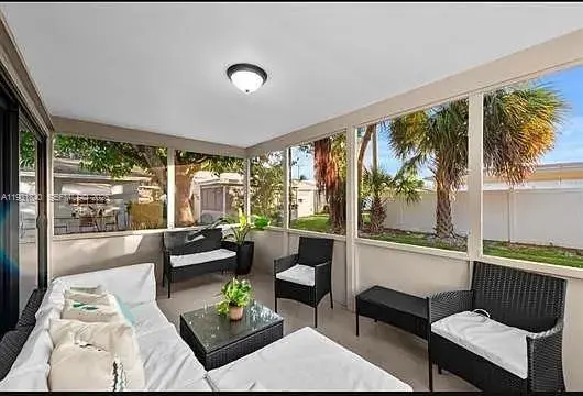 Photo of Listing #A11931840