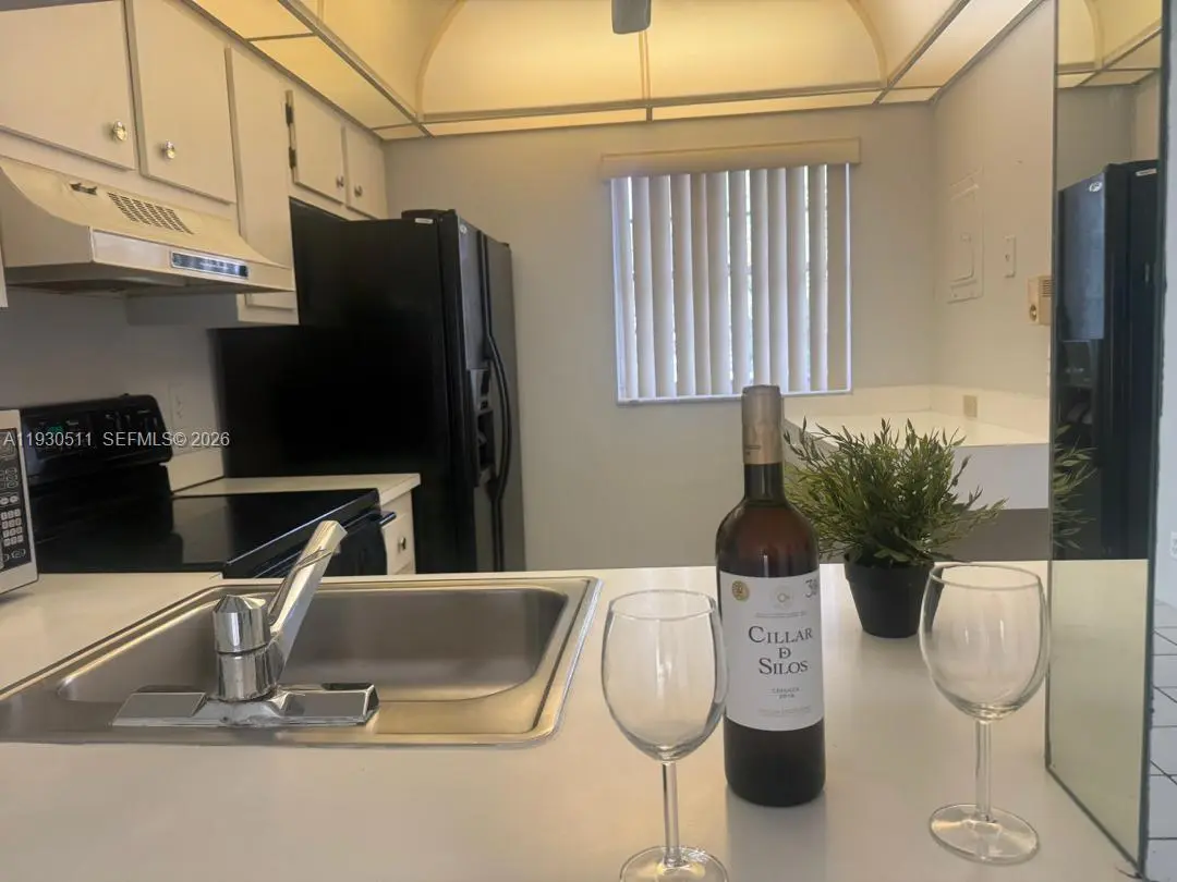 Photo of Listing #A11930511