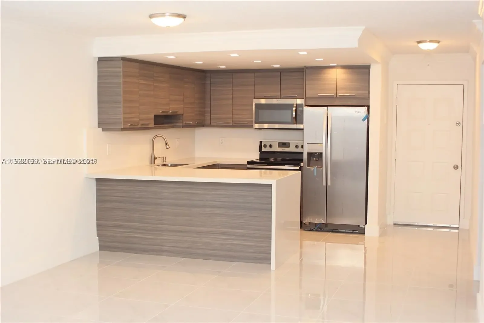 Photo of Listing #A11932196